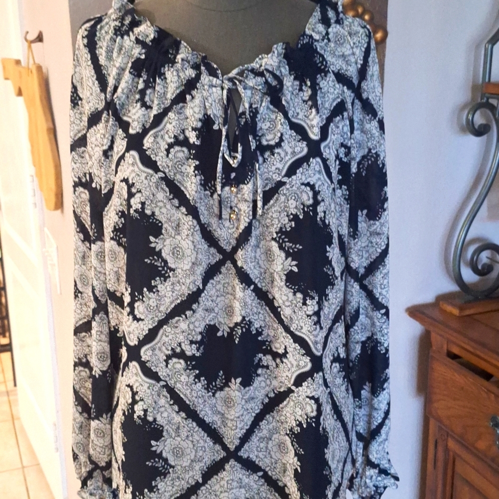 Navy/White Print Tommy Hilfiger LS peasant top